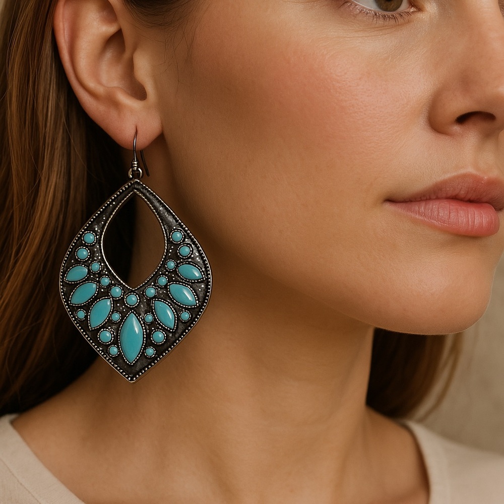 Faux Turquoise Hammered Silvertone Dangle Earrings fish hook pierced